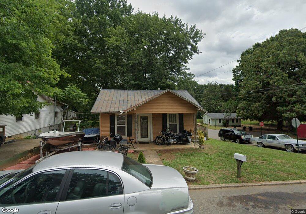 1033 4th St, Statesville, NC 28677 - photo 1