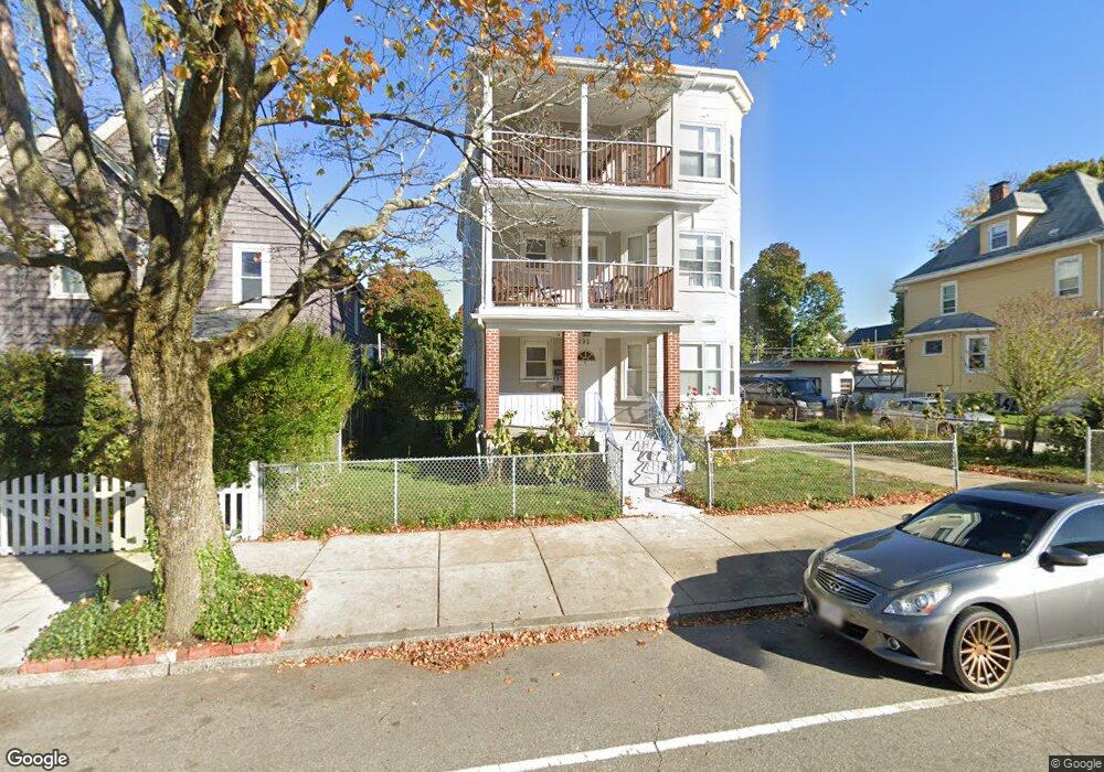 193 Belgrade Ave unit 3, Roslindale, MA 02131 - photo 1