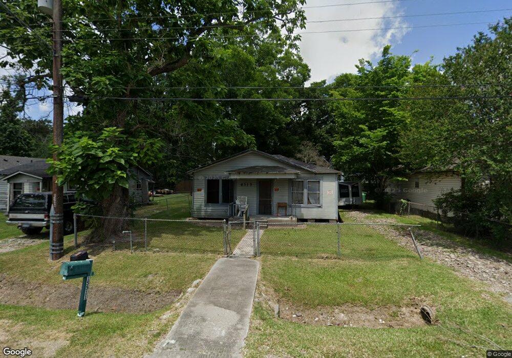 6313 Ezzard Charles Ln, Houston, TX 77091 - photo 1