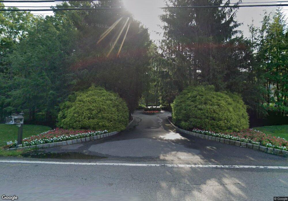 108 W Saddle River Rd, Saddle River, NJ 07458 - photo 1