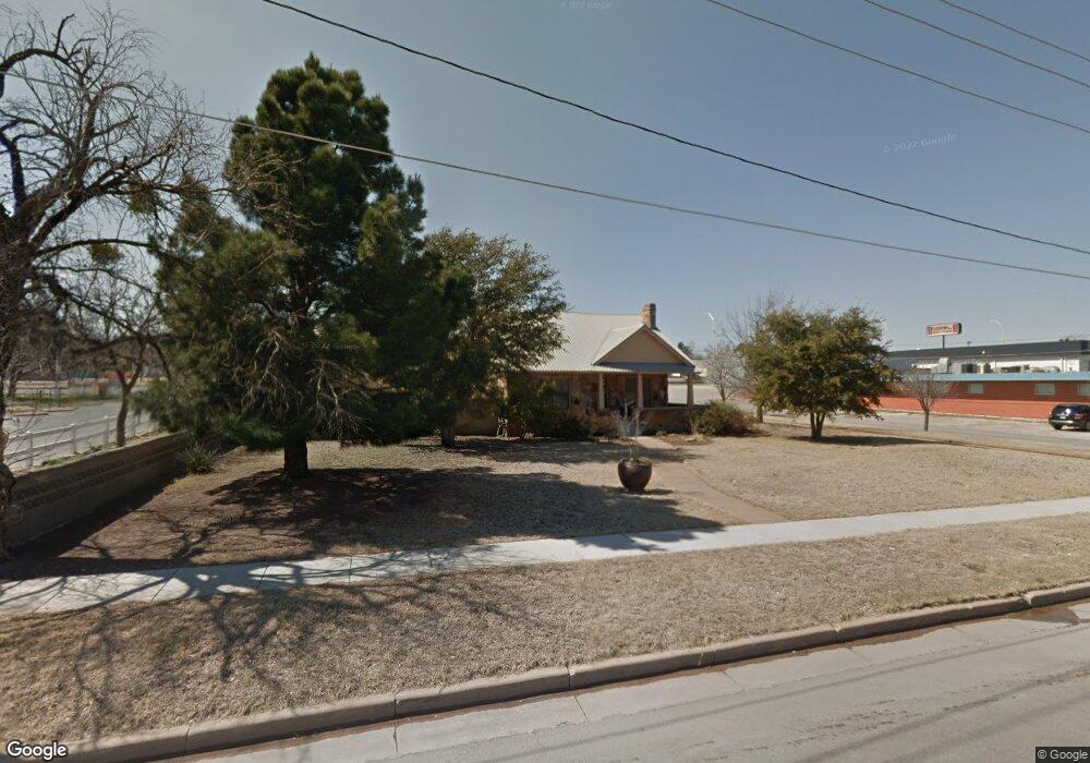 800 Scurry St, Big Spring, TX 79720 - photo 1