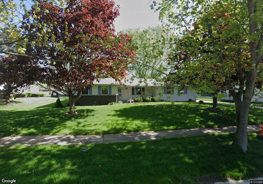 324 Hemlock Ln, Crown Point, IN 46307 - photo 1