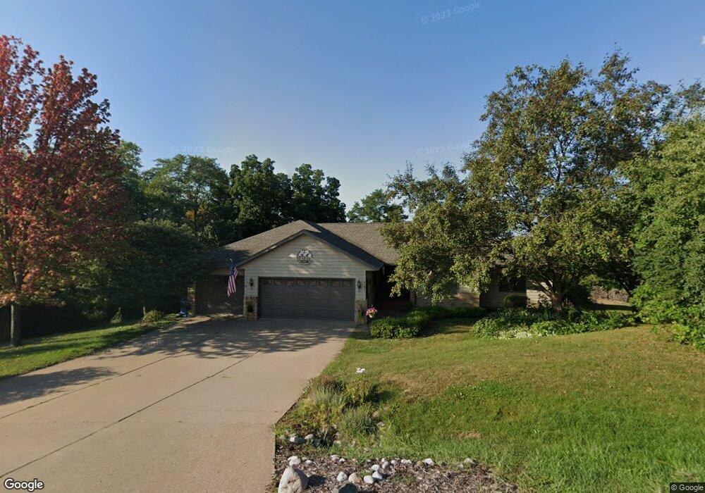 141 Marion Ct, Winona, MN 55987 - photo 1