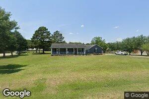 407 Park Lane Dr, Dexter, GA 31019