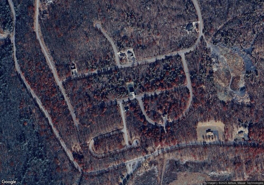 12 Pocahontas Dr, Hazleton, PA 18202 - photo 1