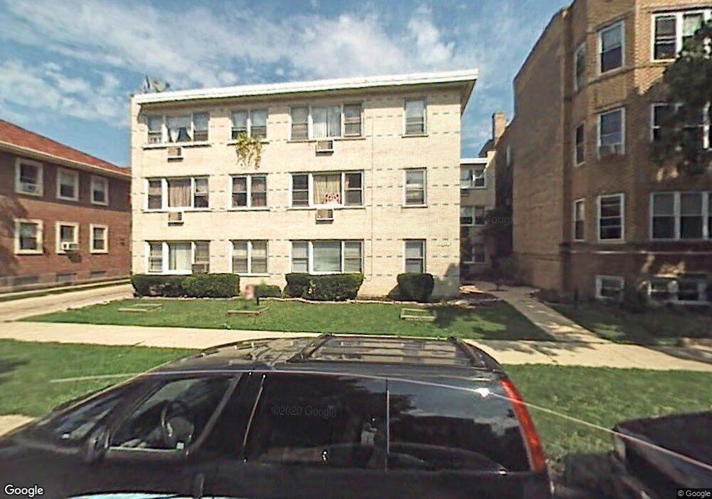 6331 N Fairfield Ave unit 302, Chicago, IL 60659 - photo 1