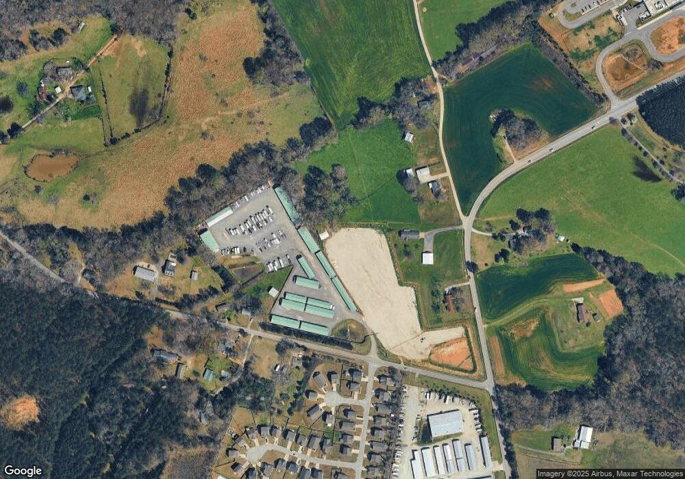 120 Long Pine Rd, Chapin, SC 29036 - photo 1