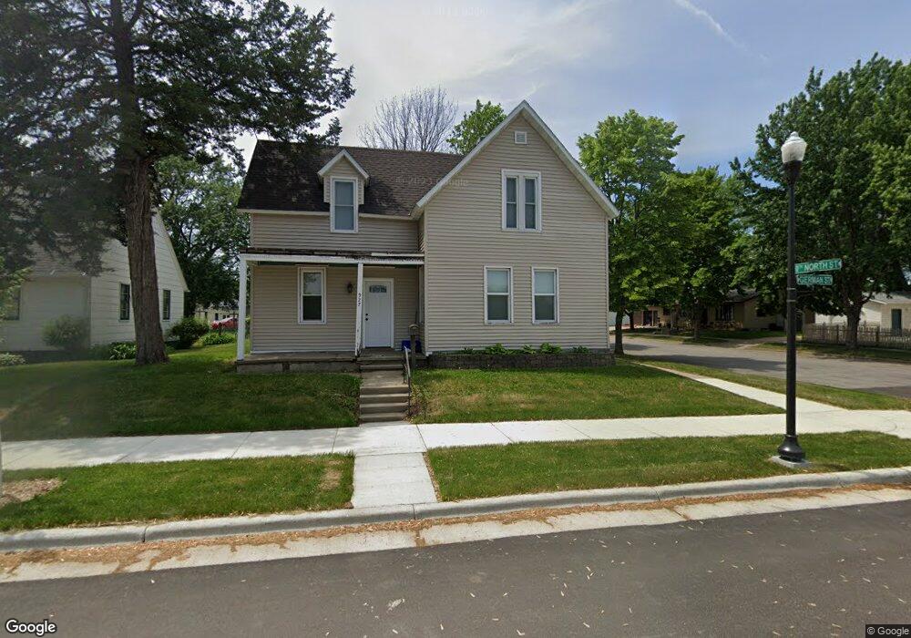 927 N German St, New Ulm, MN 56073 - photo 1