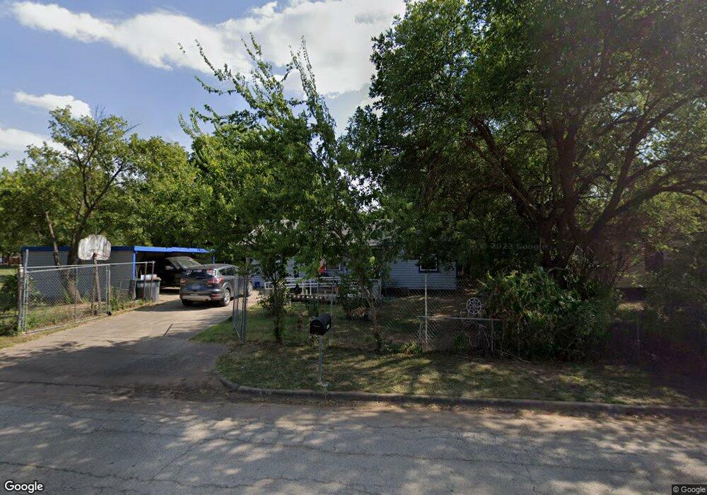 1323 32nd St, Wichita Falls, TX 76302 - photo 1