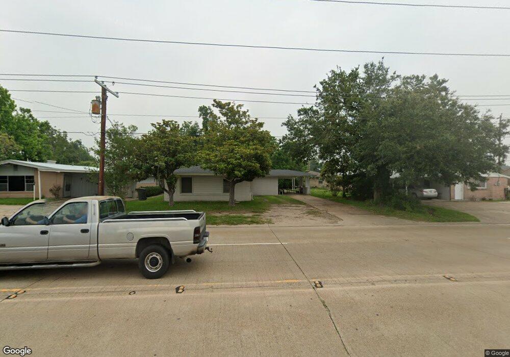 2225 N Lake St, Lake Charles, LA 70601 - photo 1