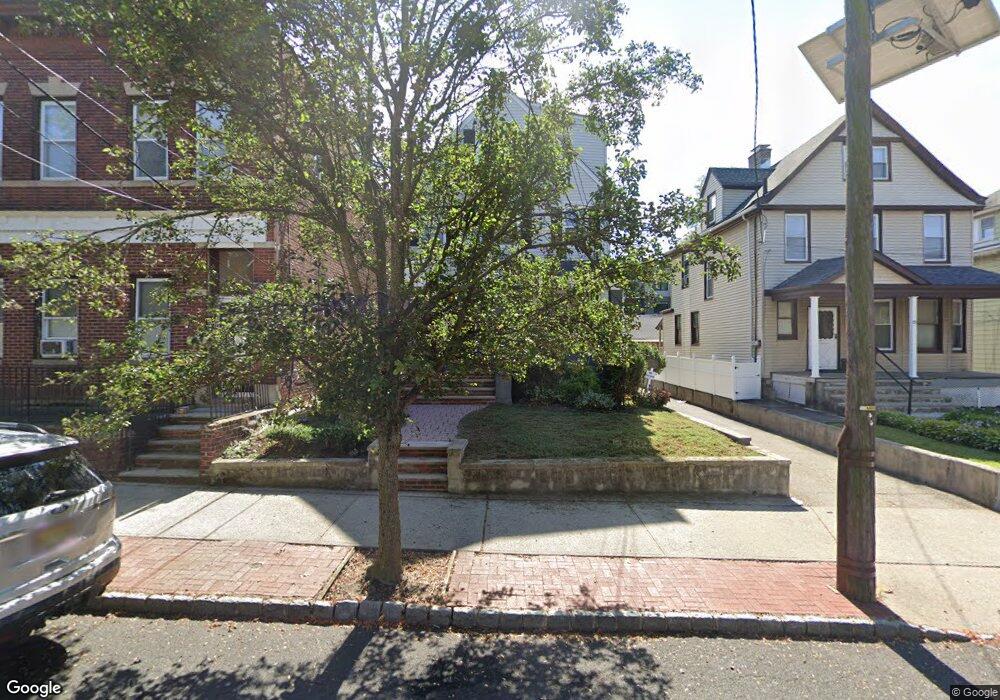 91 Bay St C02 1, Montclair Twp., NJ 07042 - photo 1