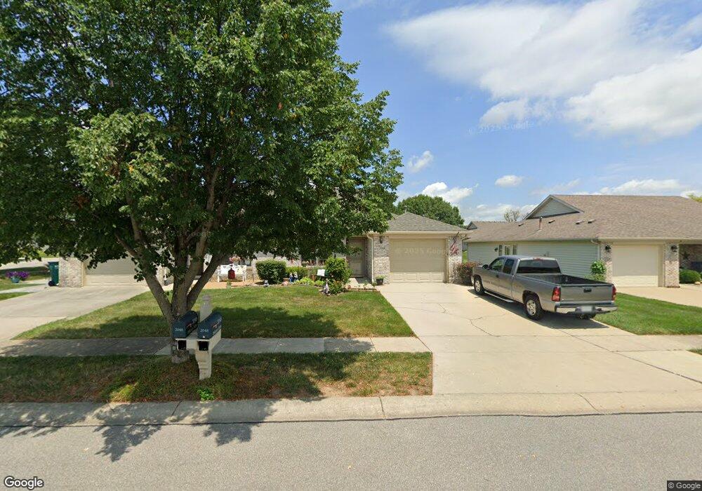 2046 Pelican Dr, Franklin, IN 46131 - photo 1