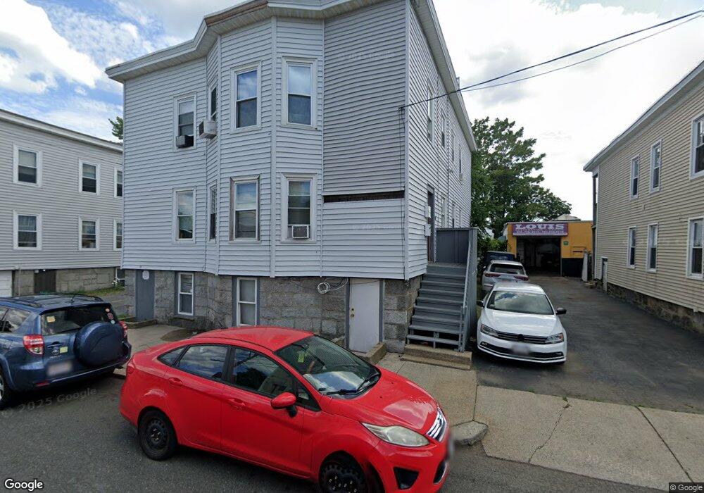 70 Leavitt St, Salem, MA 01970 - photo 1