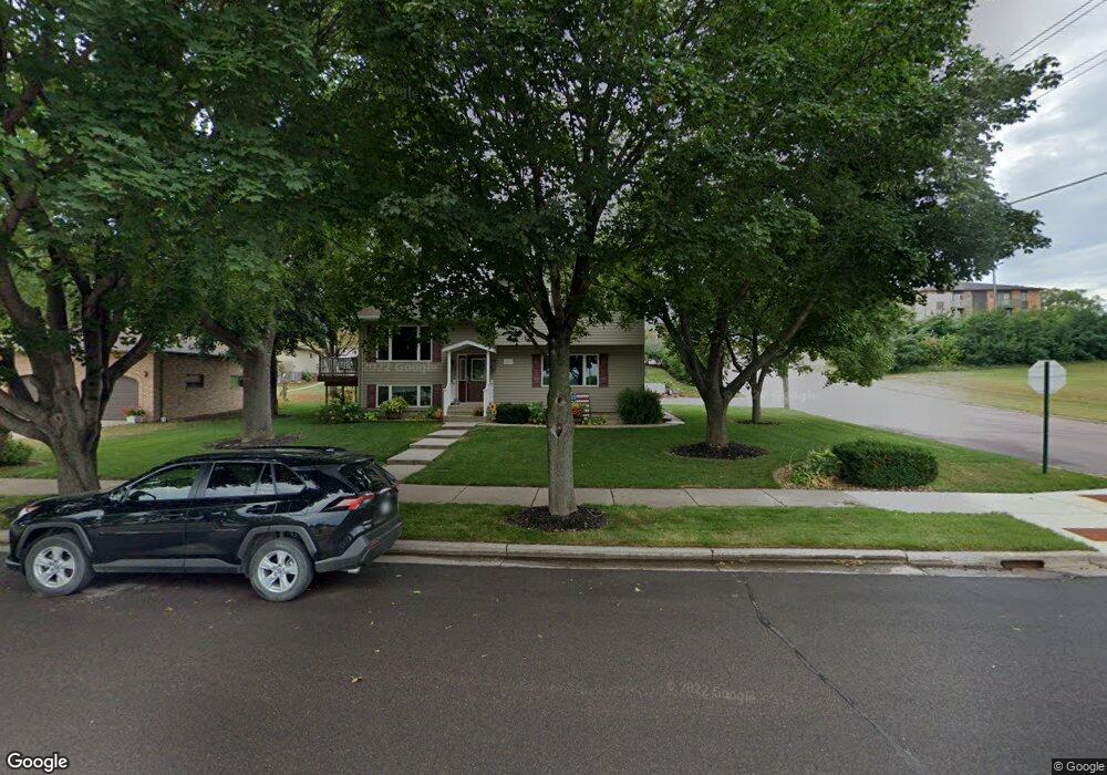 1827 N Franklin St, New Ulm, MN 56073 - photo 1