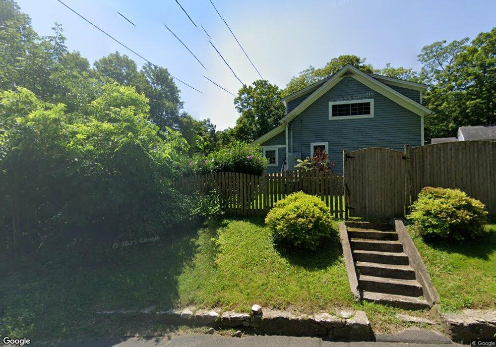 10 Whisconier Rd, Brookfield, CT 06804 - photo 1