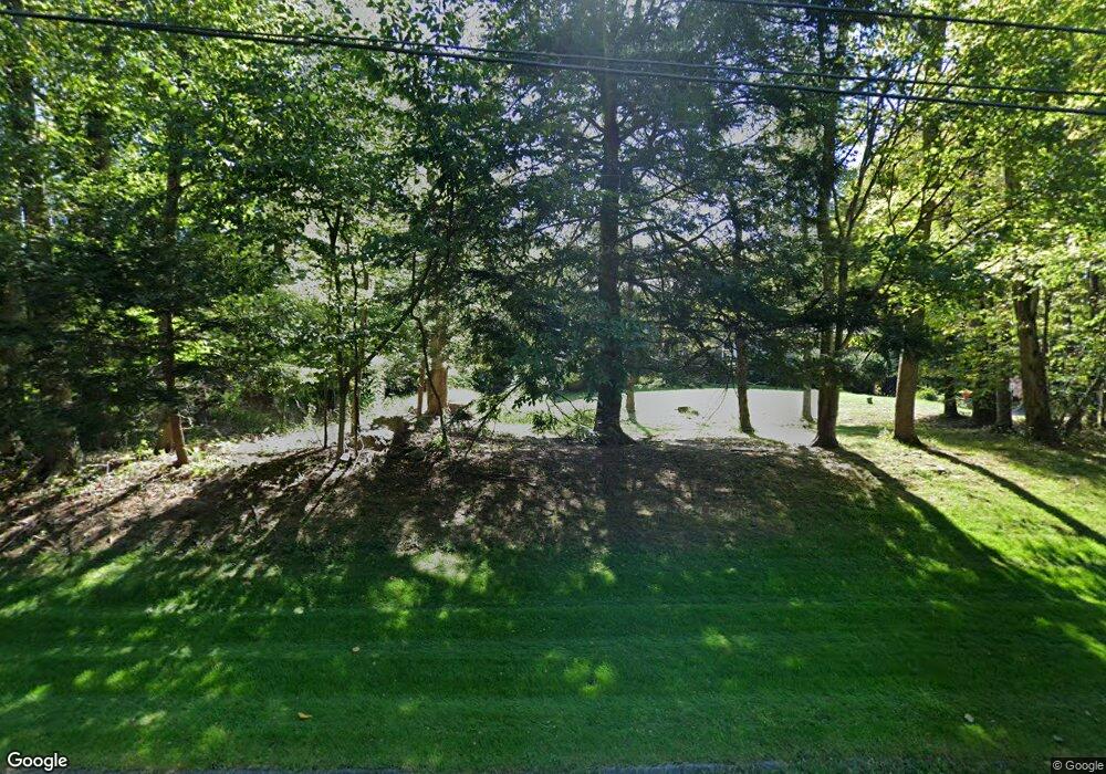 160 Echo Hill Dr, Stamford, CT 06903 - photo 1