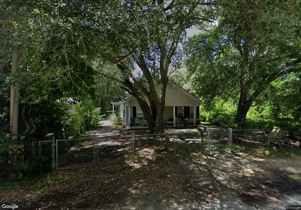 515 Gordon St, Camden, SC 29020 - photo 1