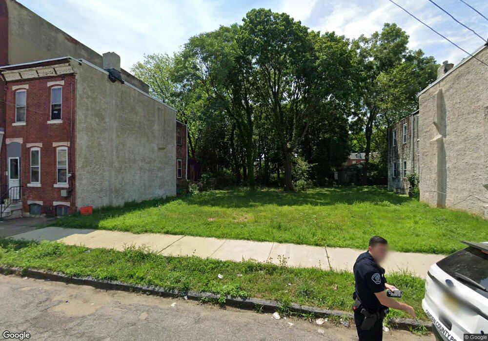 780 Walnut St, Camden, NJ 08103 - photo 1