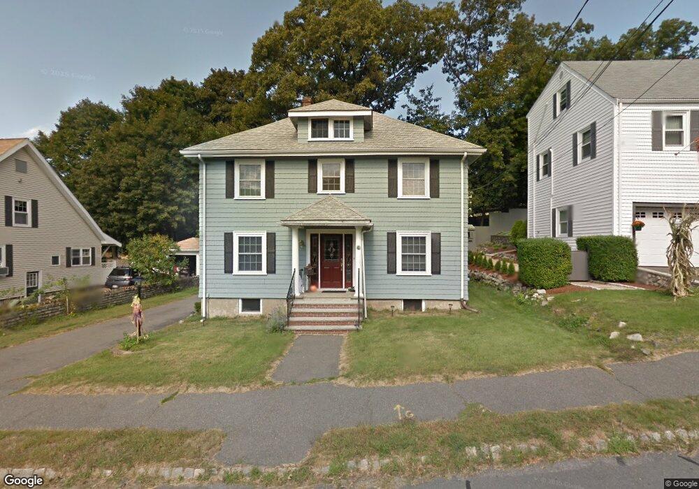 4 Lindbergh Rd, Wakefield, MA 01880 - photo 1