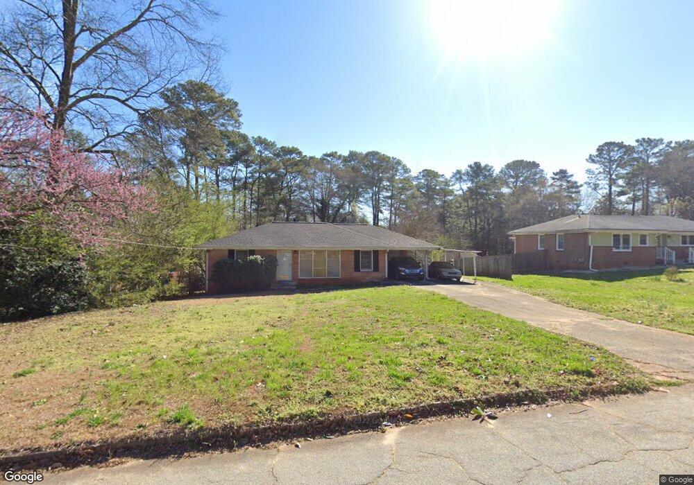 1369 Sagewood Cir, Stone Mountain, GA 30083 - photo 1