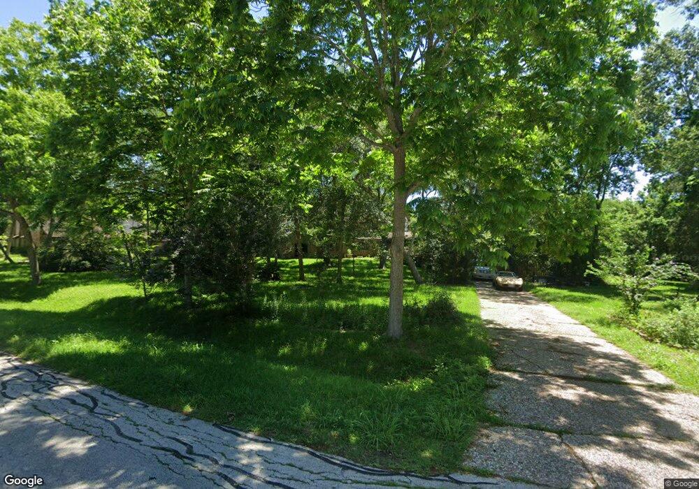 2101 Pine Dr, Friendswood, TX 77546 - photo 1