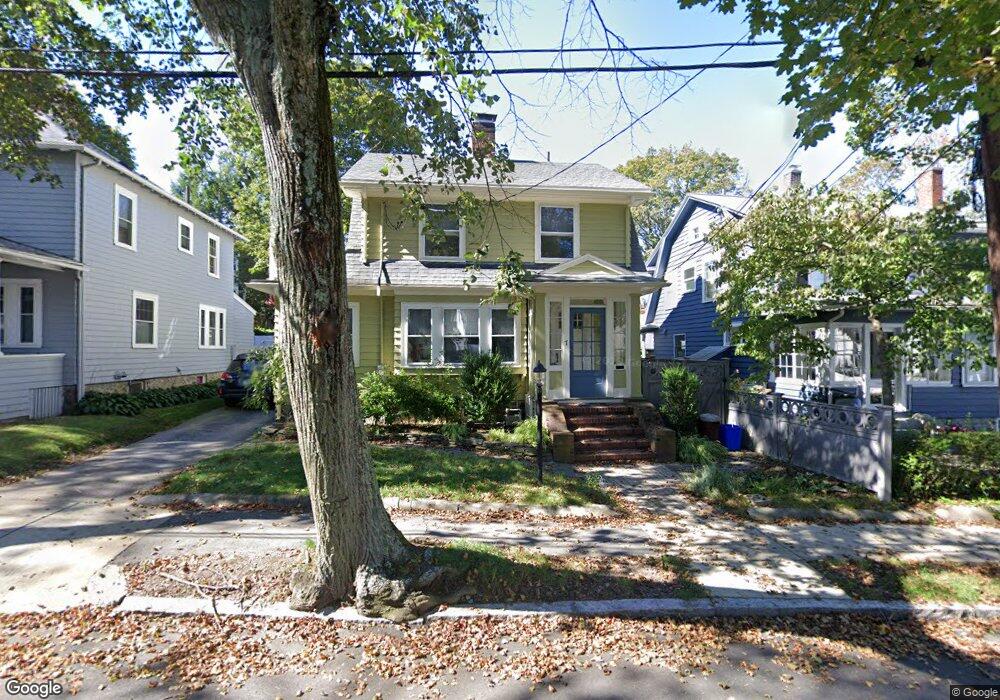 7 Inverness Rd, Arlington, MA 02476 - photo 1