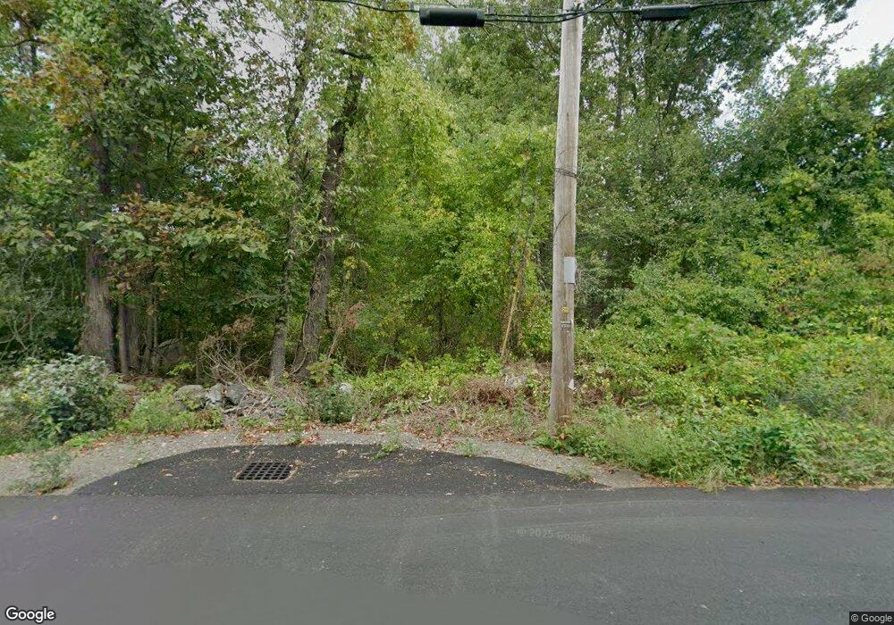 351 Mulpus Rd, Lunenburg, MA 01462 - photo 1