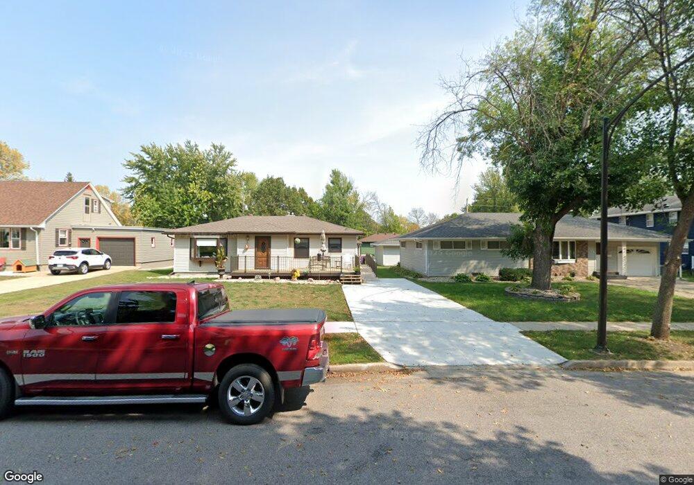 310 West St, New Ulm, MN 56073 - photo 1