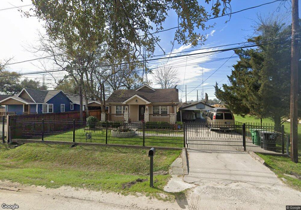 8727 Burden St, Houston, TX 77093 - photo 1
