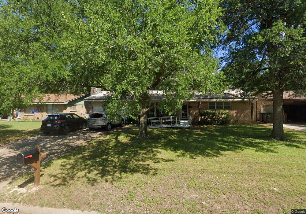 1118 Sheridan Ln, Cleburne, TX 76033 - photo 1