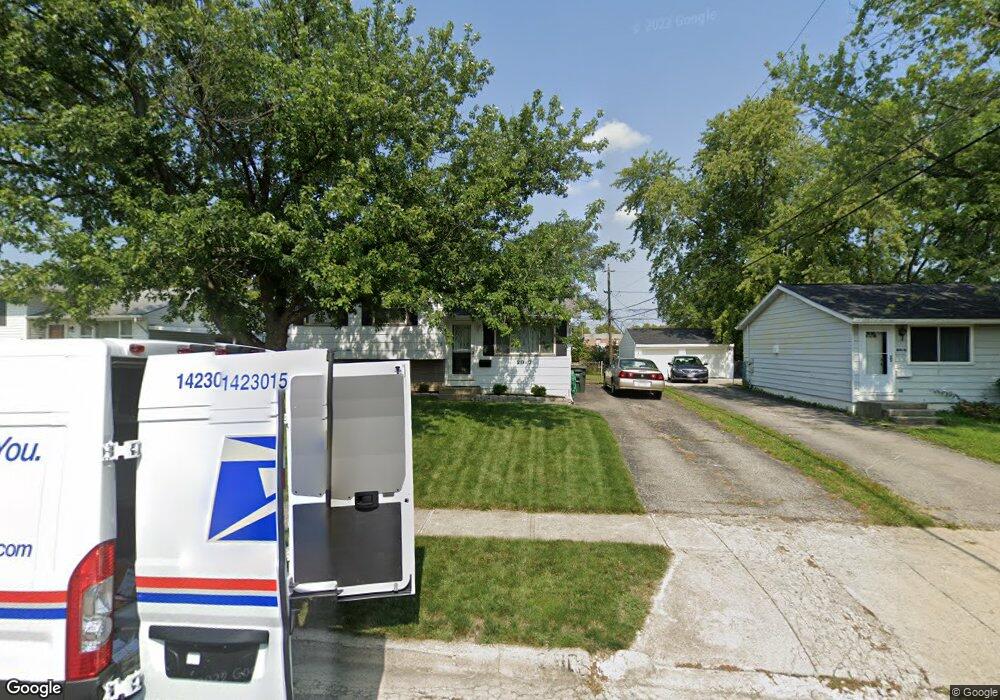 2010 Tupsfield Rd, Columbus, OH 43229 - photo 1