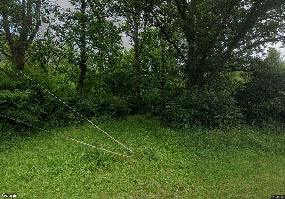 1636 Riverside Dr, Anderson, IN 46016 - photo 1