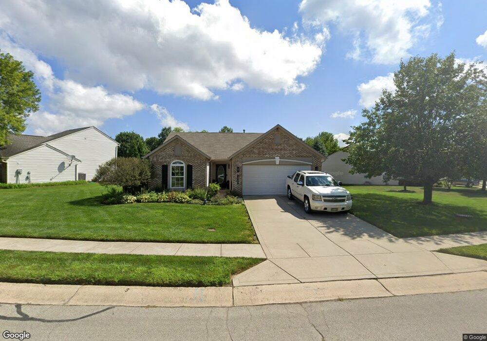 13171 Summerwood Ln, Fishers, IN 46038 - photo 1