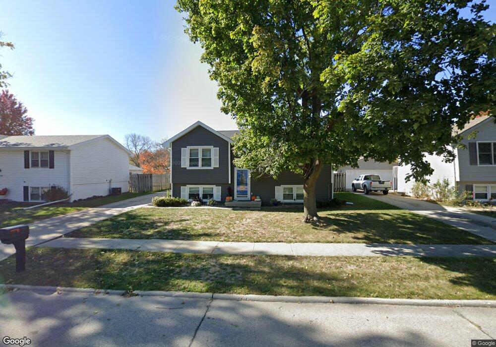 835 E 16th St N, Newton, IA 50208 - photo 1