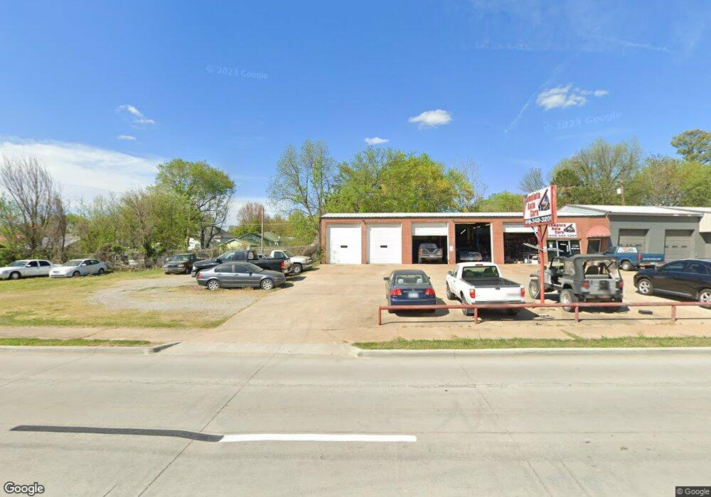 408 E 2nd St, Claremore, OK 74017 - photo 1