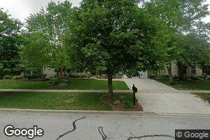 3923 Falcon Dr, Naperville, IL 60564