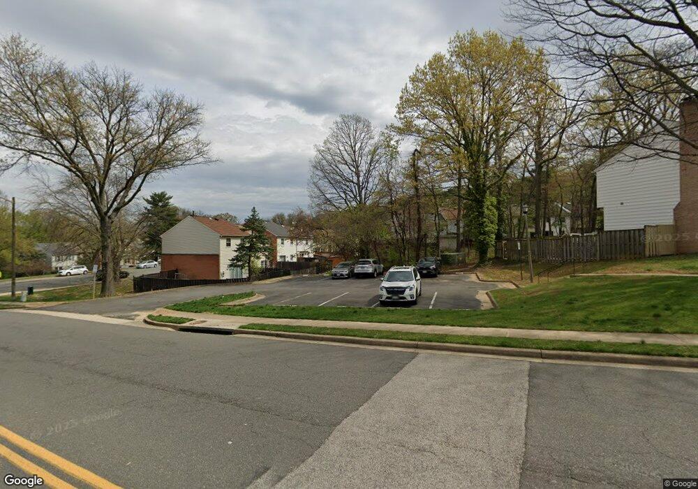 2111 Mayflower Dr, Woodbridge, VA 22192 - photo 1