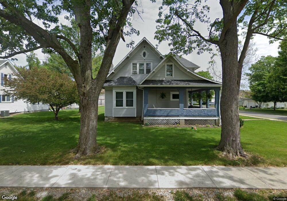 305 Bryan St, Berne, IN 46711 - photo 1