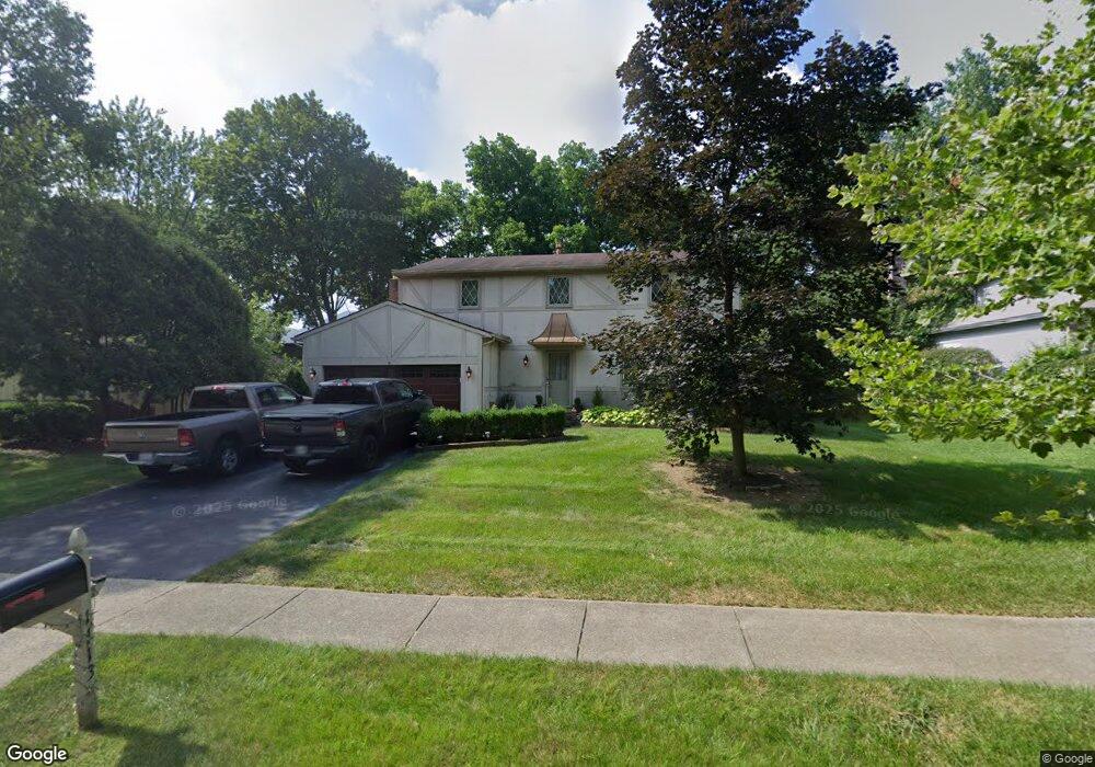 1113 Slade Ave, Columbus, OH 43235 - photo 1