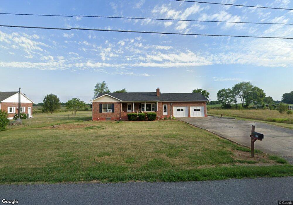 2639 Summit Point Rd, Summit Point, WV 25446 - photo 1