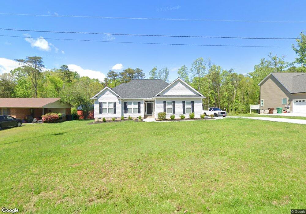 2214 Plainview Dr, High Point, NC 27265 - photo 1