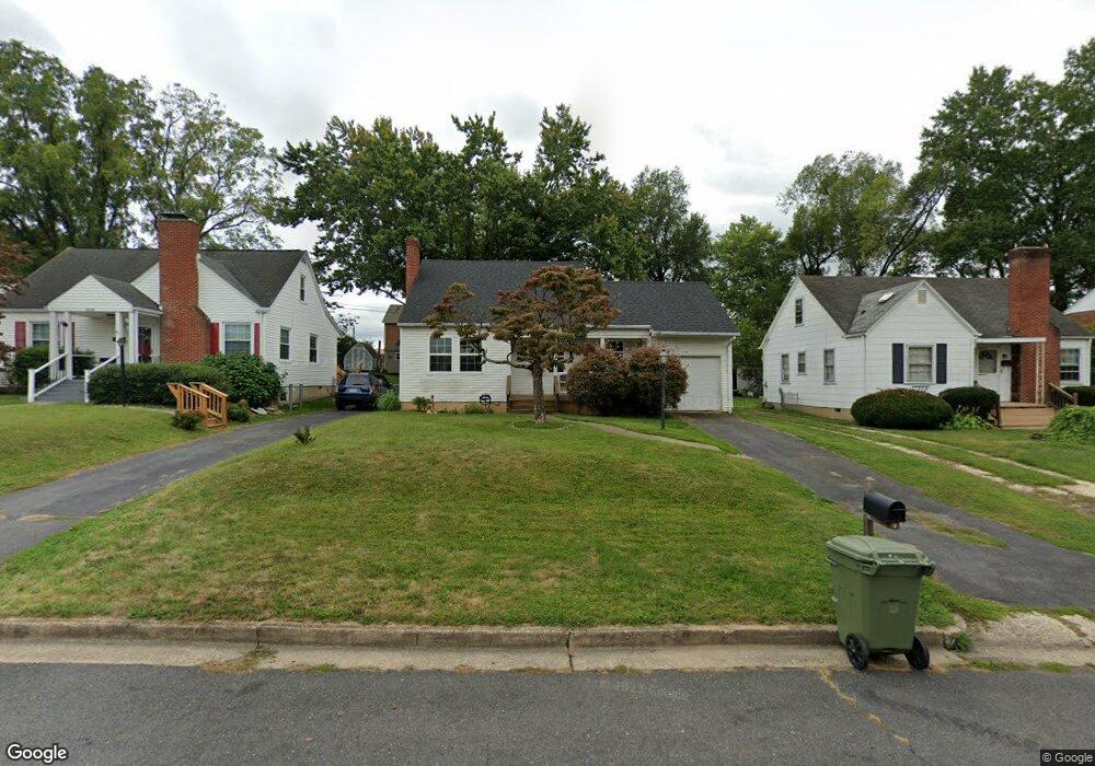 1424 Mulberry St, Waynesboro, VA 22980 - photo 1