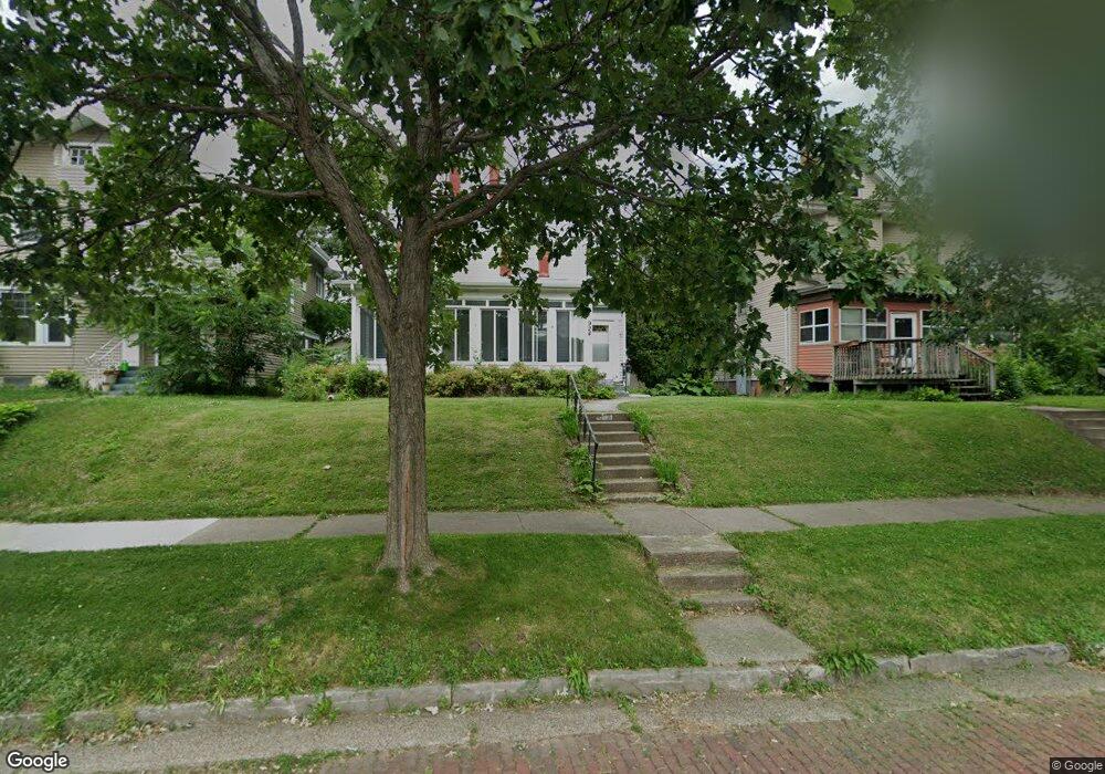 924 E High St, Davenport, IA 52803 - photo 1