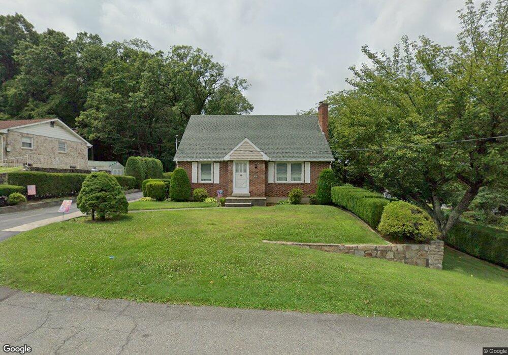 1616 Linda Ln, Allentown, PA 18103 - photo 1