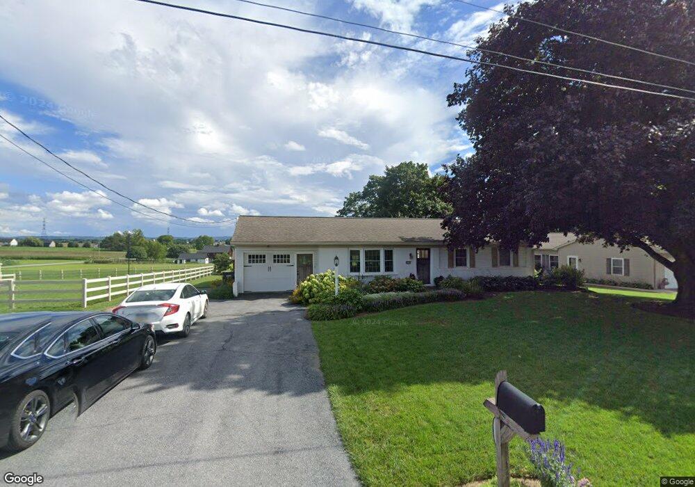 2630 Siegrist Rd, Ronks, PA 17572 - photo 1