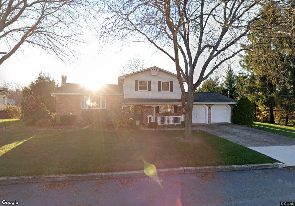 1040 Lincoln Ave, Nanticoke, PA 18634 - photo 1