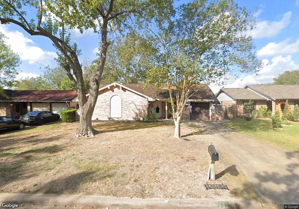 9815 Kell Dr, Houston, TX 77040 - photo 1