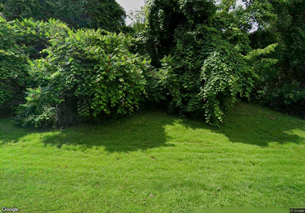 19 Mollys Way, Poughkeepsie, NY 12601 - photo 1