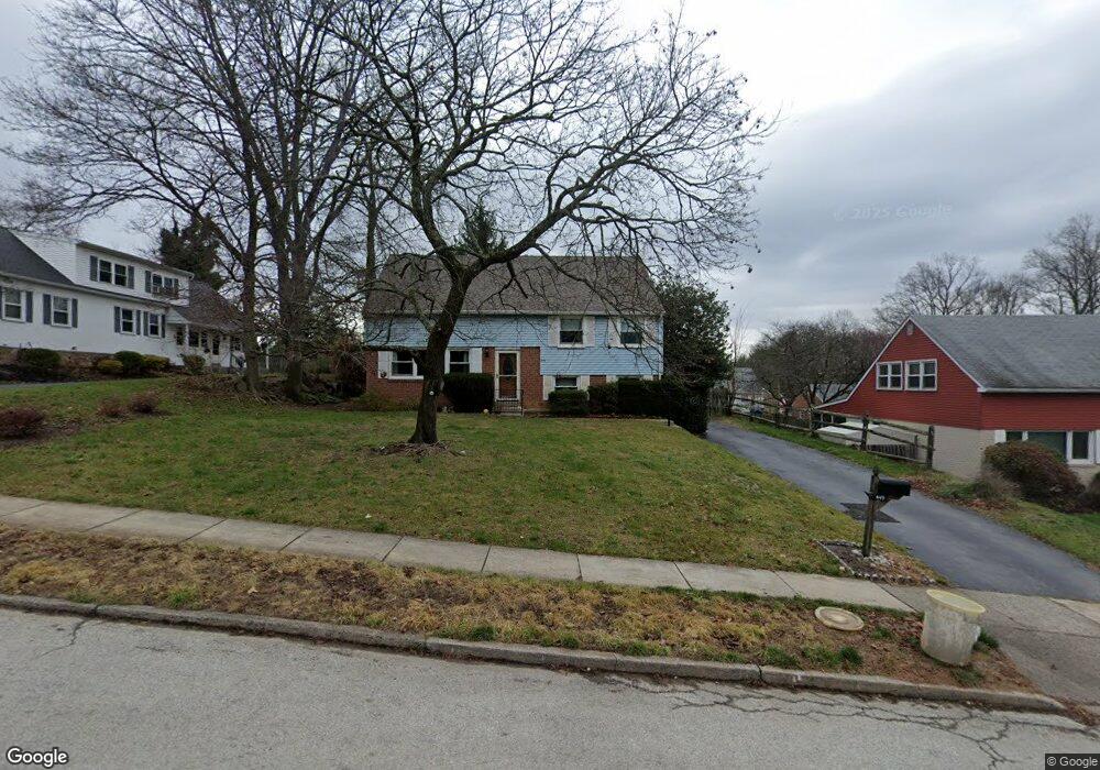449 Valley Forge Rd, Wayne, PA 19087 - photo 1