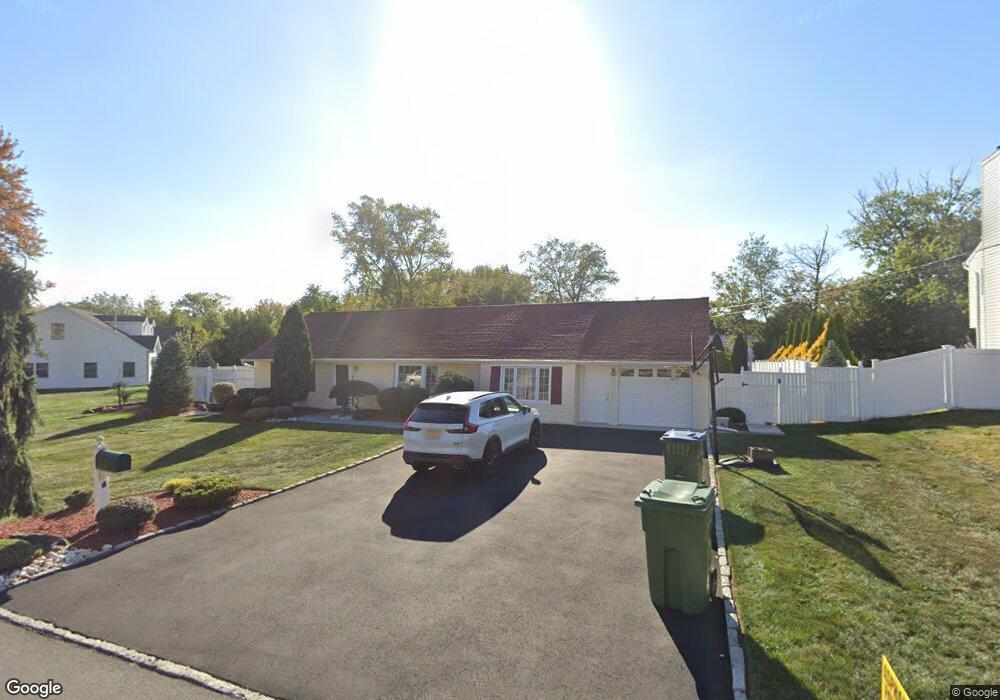 4 Skytop Rd, Edison, NJ 08820 - photo 1